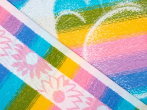 6с102.411ж1 Радость (белая радужка) Полотенце махровое 67х150см