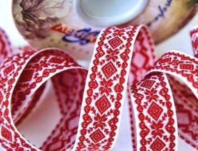 23мм. 9990 ЛЕНТА ОТДЕЛОЧНАЯ ЖАККАРД белый с красным*037, 23мм (рул.50м)