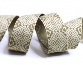 30мм. 91361/30 ЛЕНТА ОТДЕЛОЧНАЯ ЖАККАРД льняной с оливк*2523*210, 30мм (рул.25м)