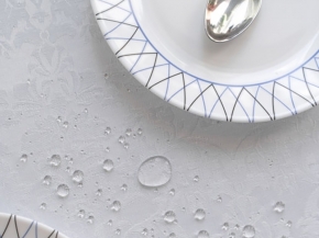 Ж145-1472/010101Х Скатерть 145x145