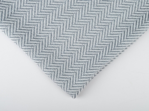 26СП193С-ДЯ Плед п/ш декоративный в/рул 150*220 "Ёлочка" цв.сер.гол. (4-4)