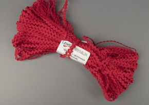 1С51-Г50 (рис.507) ТЕСЬМА ОТДЕЛОЧНАЯ ВЬЮНЧ. 9мм, красный*010 (рул.30м)