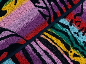 6с102.411ж1 Яркая зебра (темно-синяя радужка) Полотенце махровое 67х150см